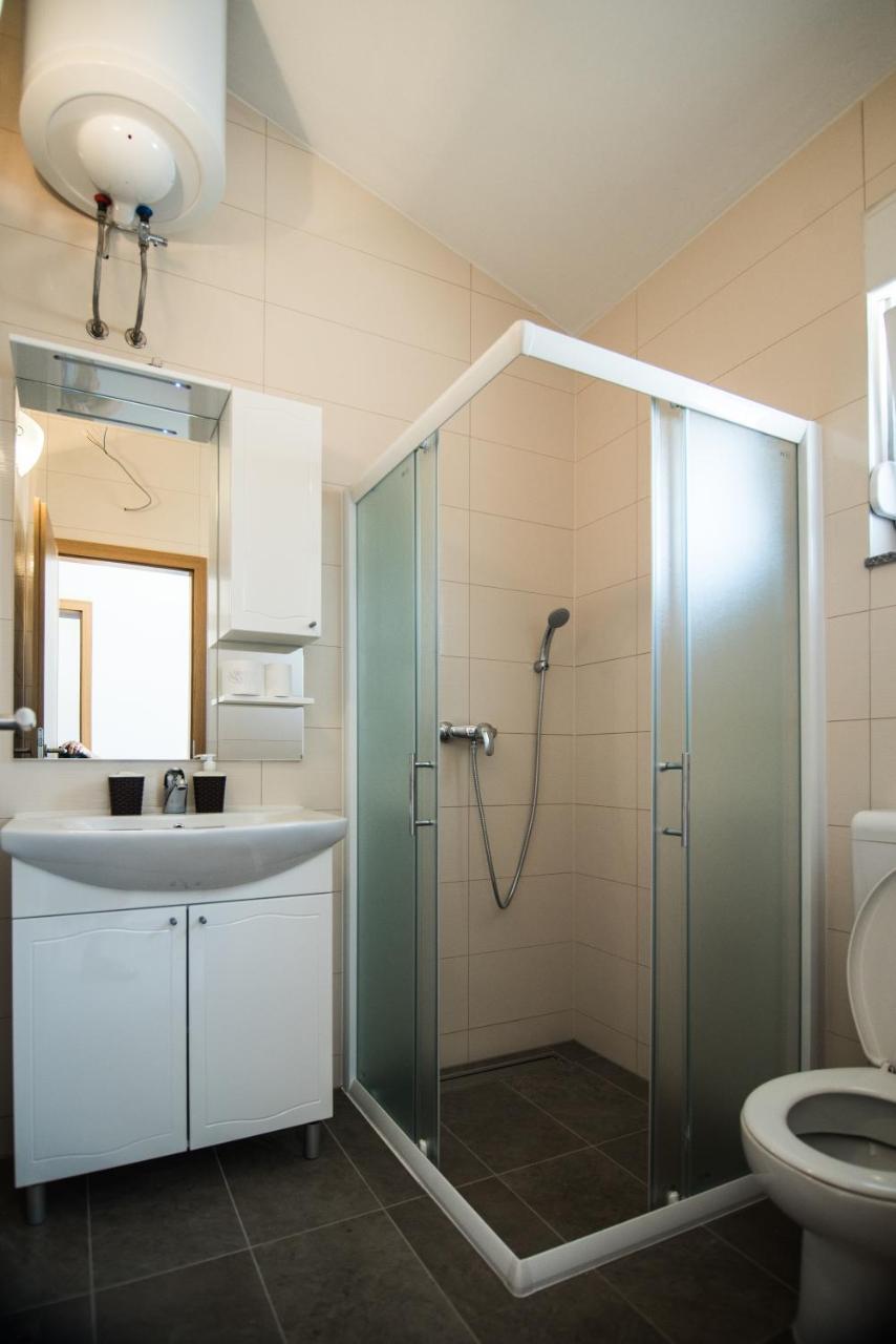 Apartments Slapovi Studenci ภายนอก รูปภาพ