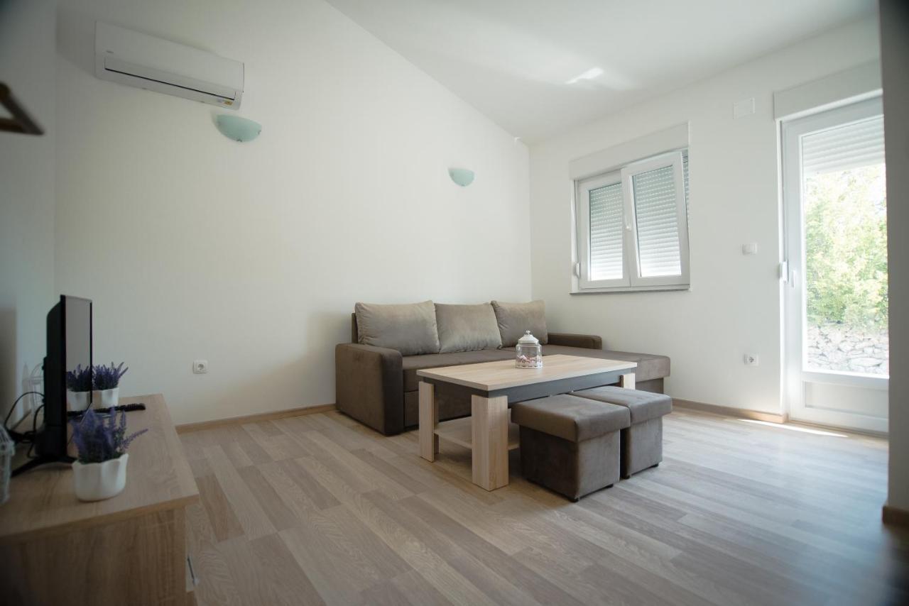 Apartments Slapovi Studenci ภายนอก รูปภาพ